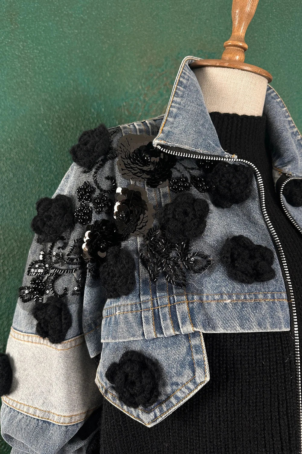 Çiçek Detaylı Denim/Triko Ceket