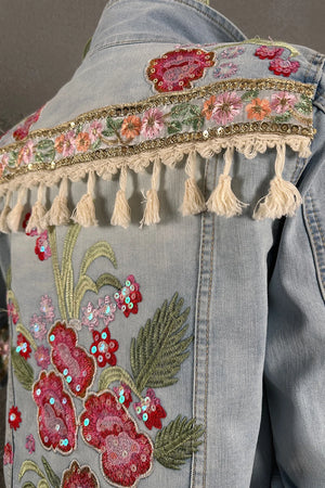 Çiçek Nakışlı Denim Ceket