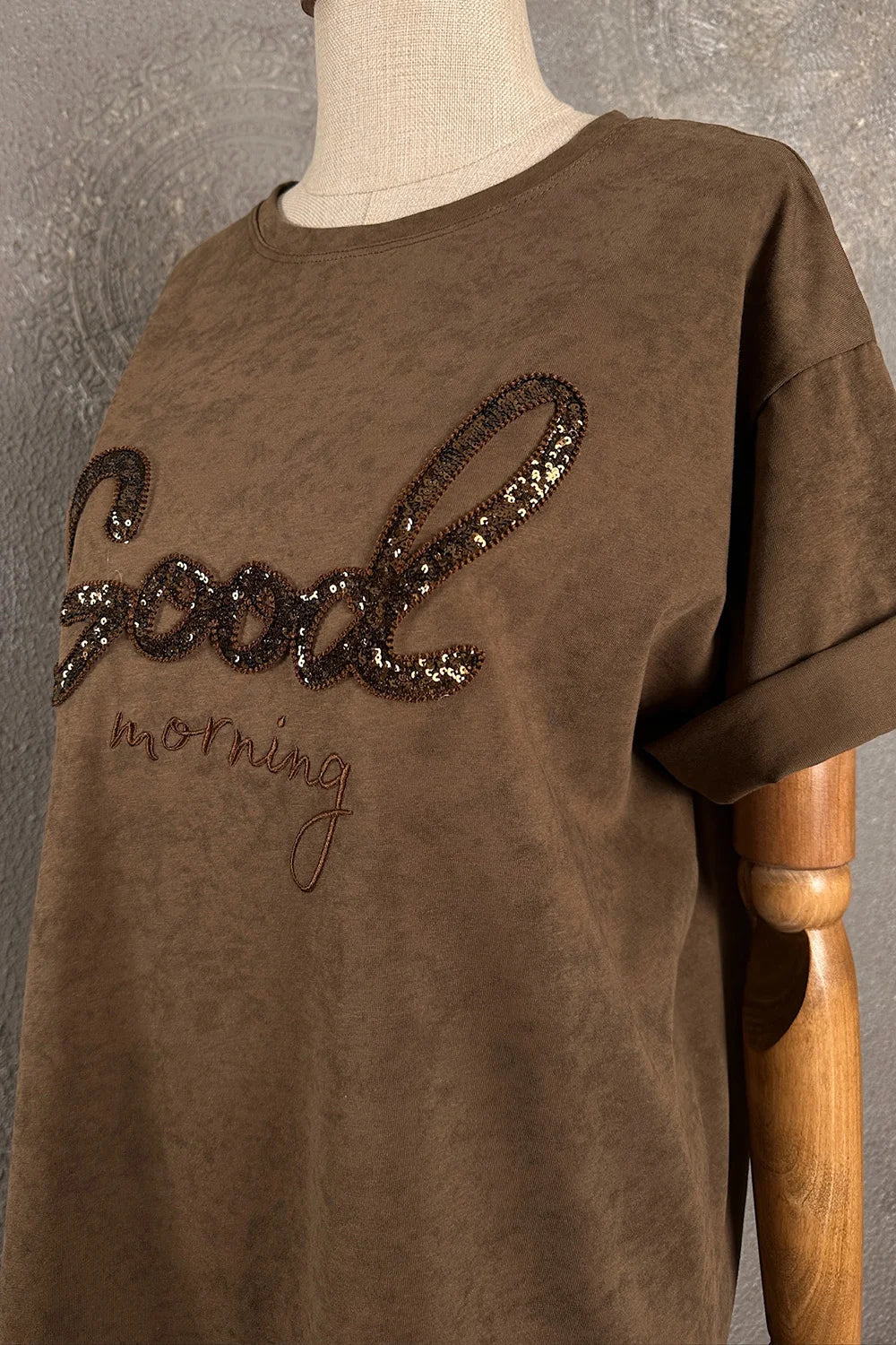 Payet İşlemeli T-shirt