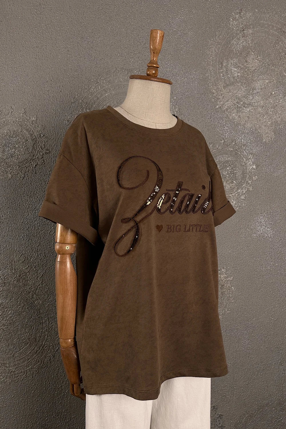 Payet İşlemeli T-shirt