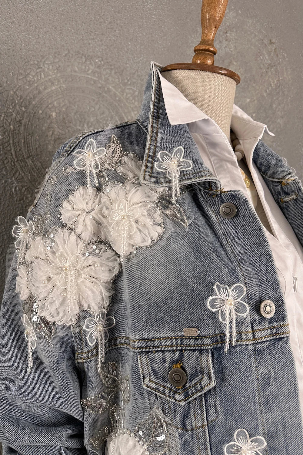 Tül İşlemeli Denim Ceket