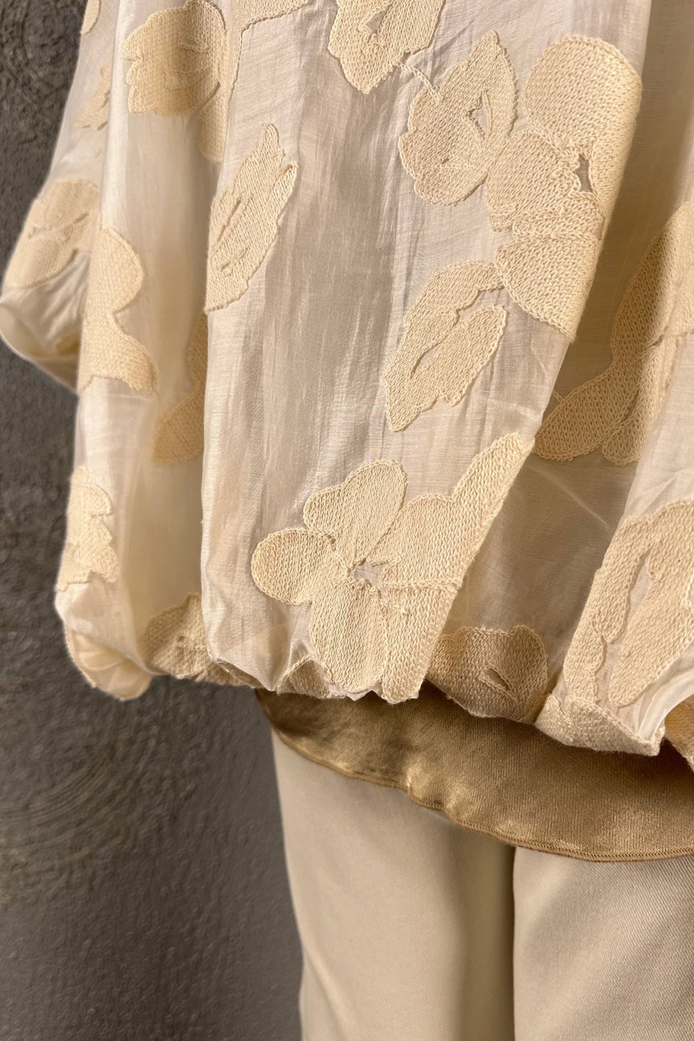 Çiçek Nakışlı Bomber Ceket