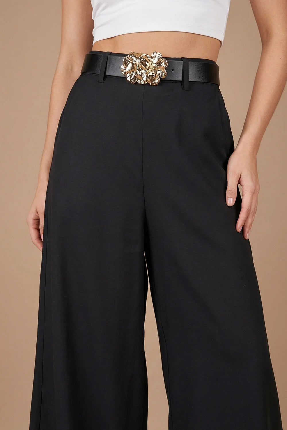 Geniş Paçalı Pantolon