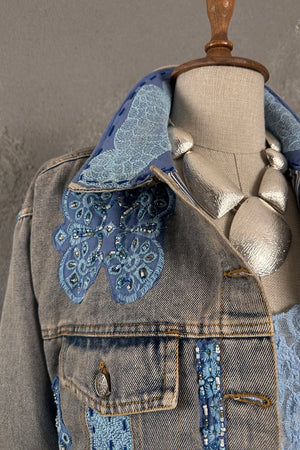İşlemeli Denim Ceket