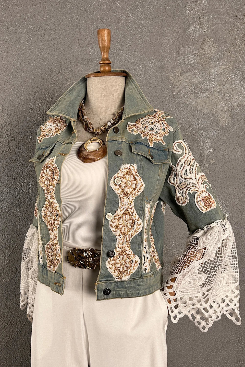 Dantel Detaylı Denim Ceket