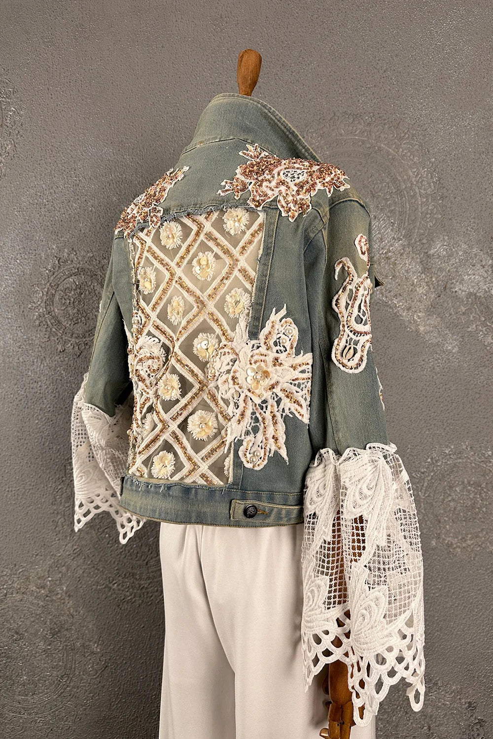 Dantel Detaylı Denim Ceket