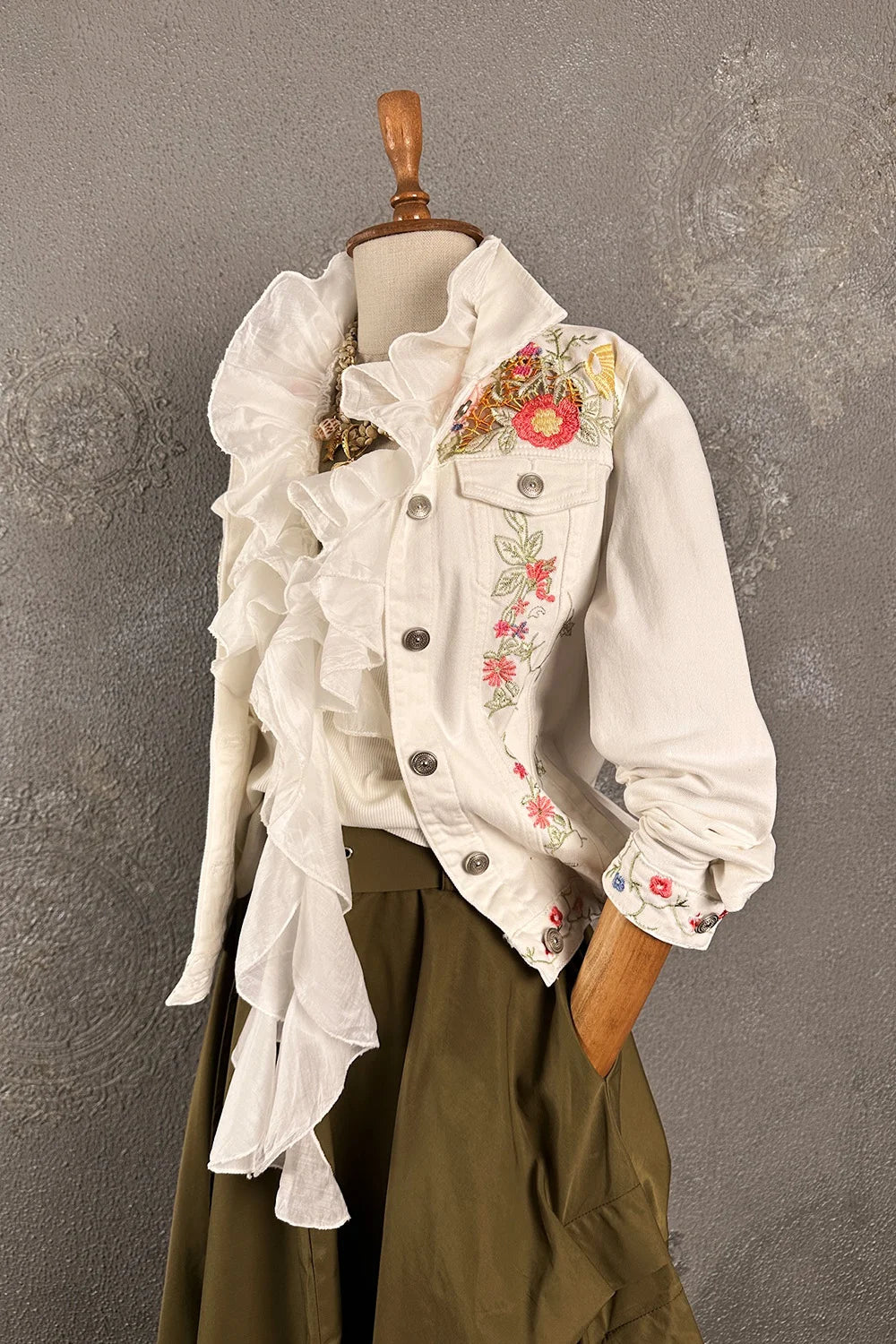 Nakışlı Denim Ceket