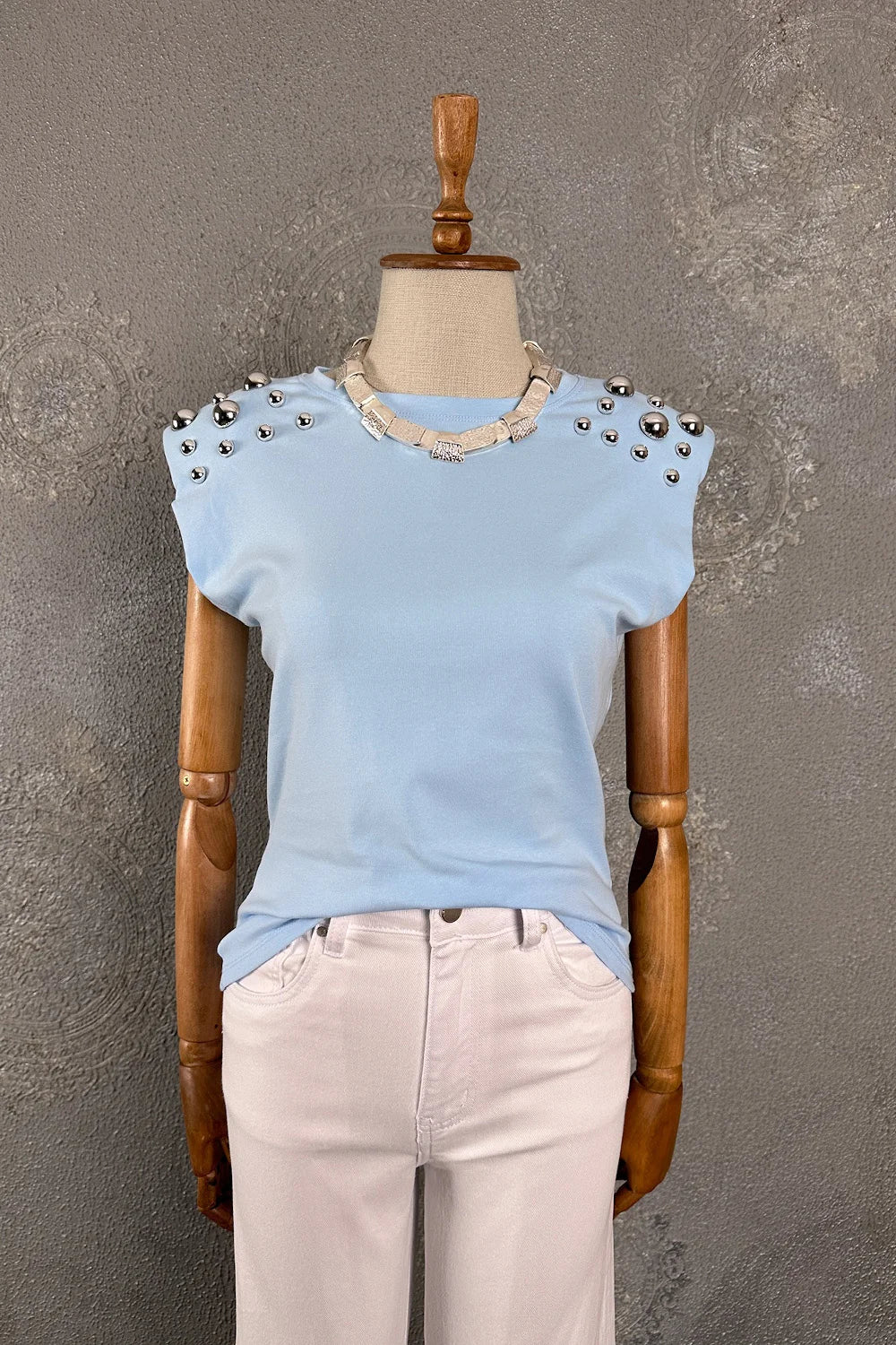 Zımba Detaylı T-shirt