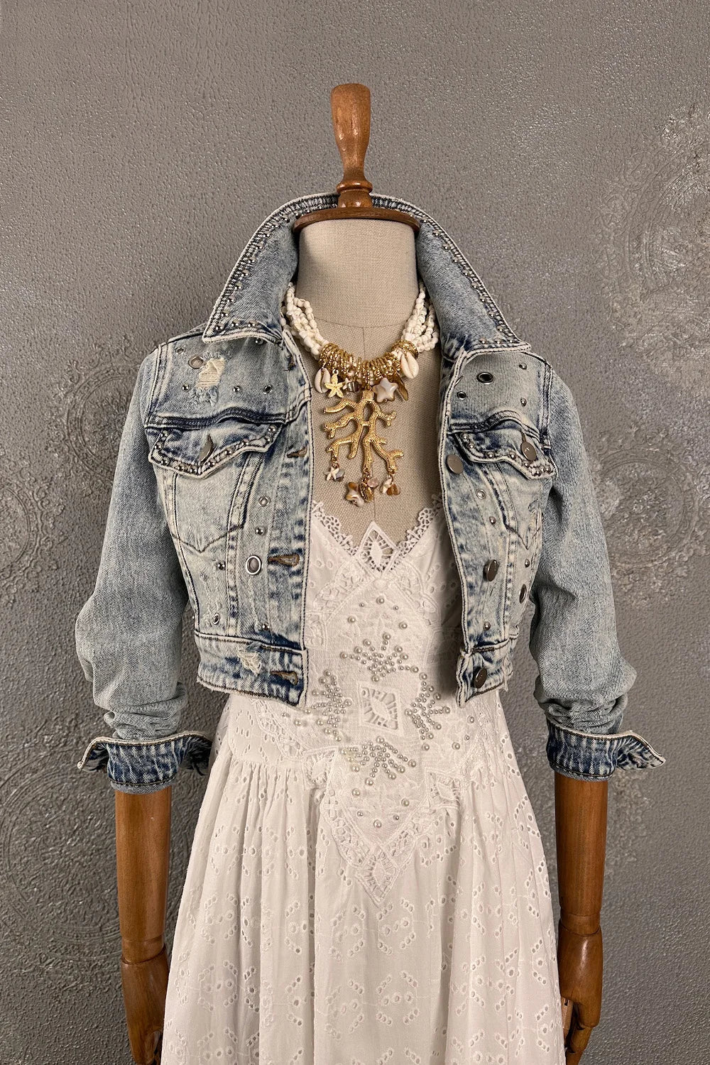Zımbalı Crop Denim Ceket