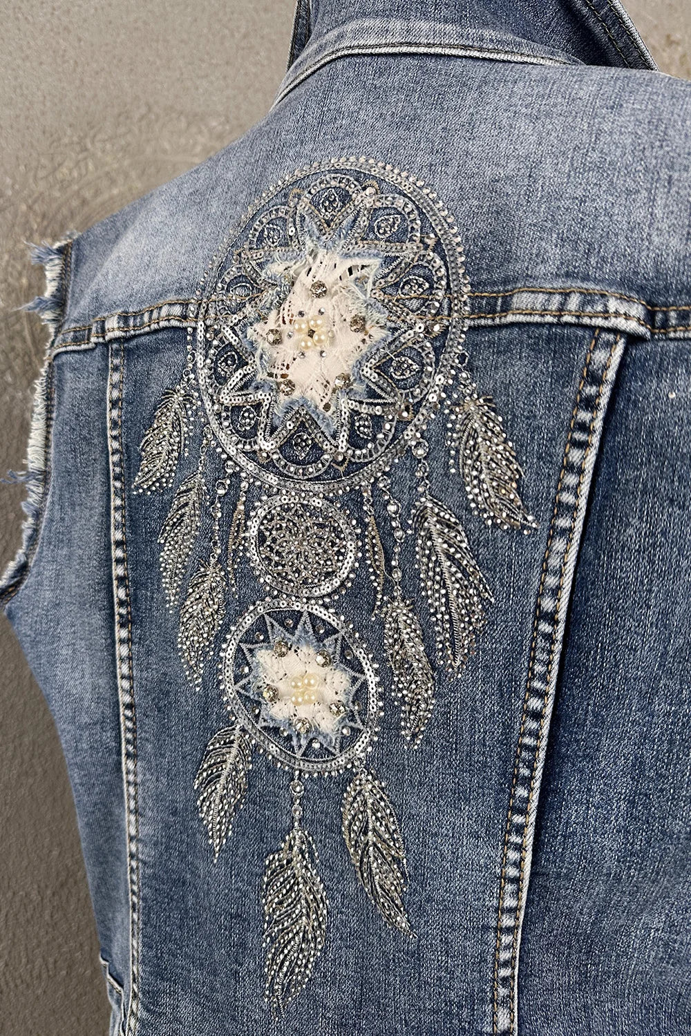 Düş Kapanı Desenli Denim Yelek