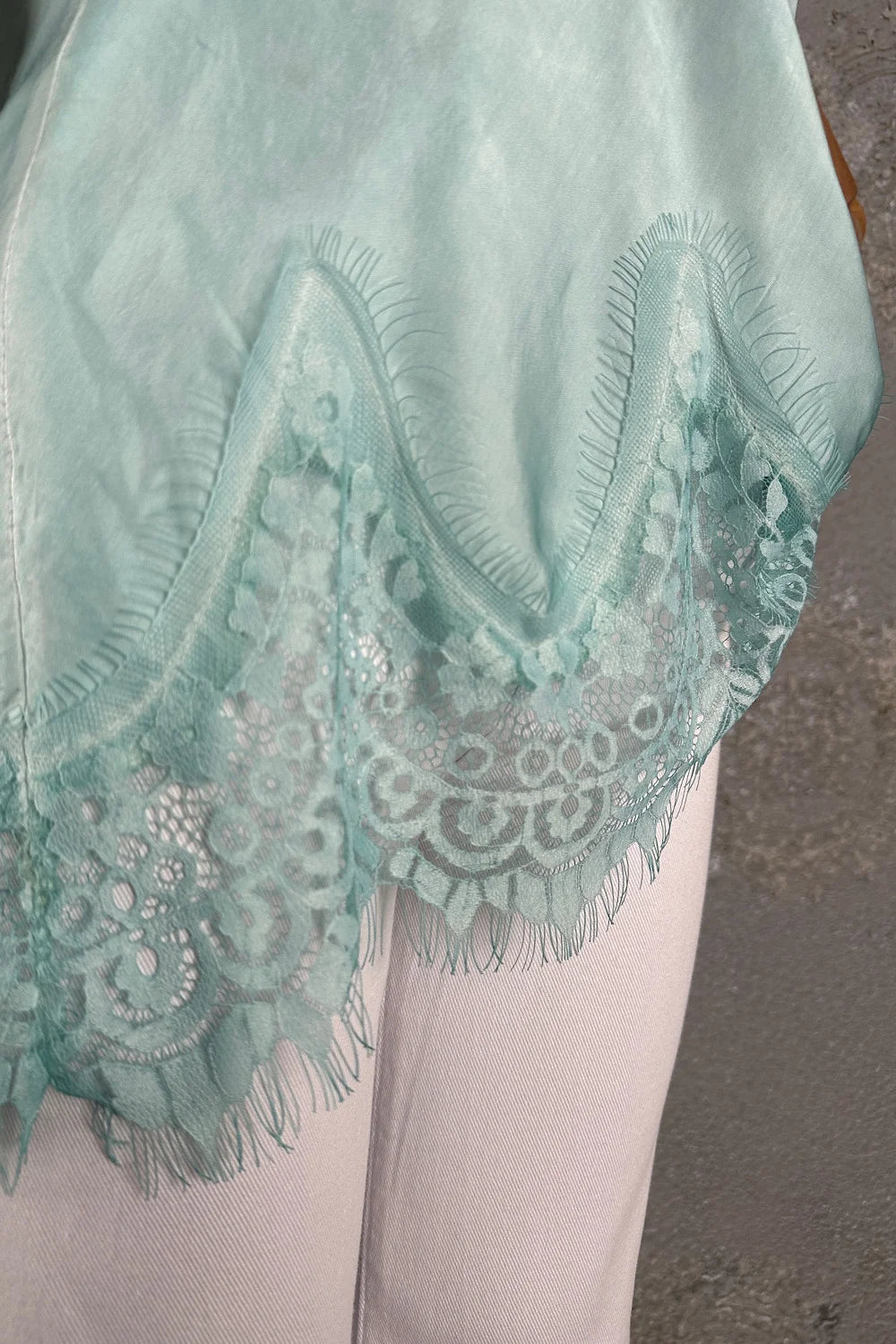 Dantelli Saten Bluz