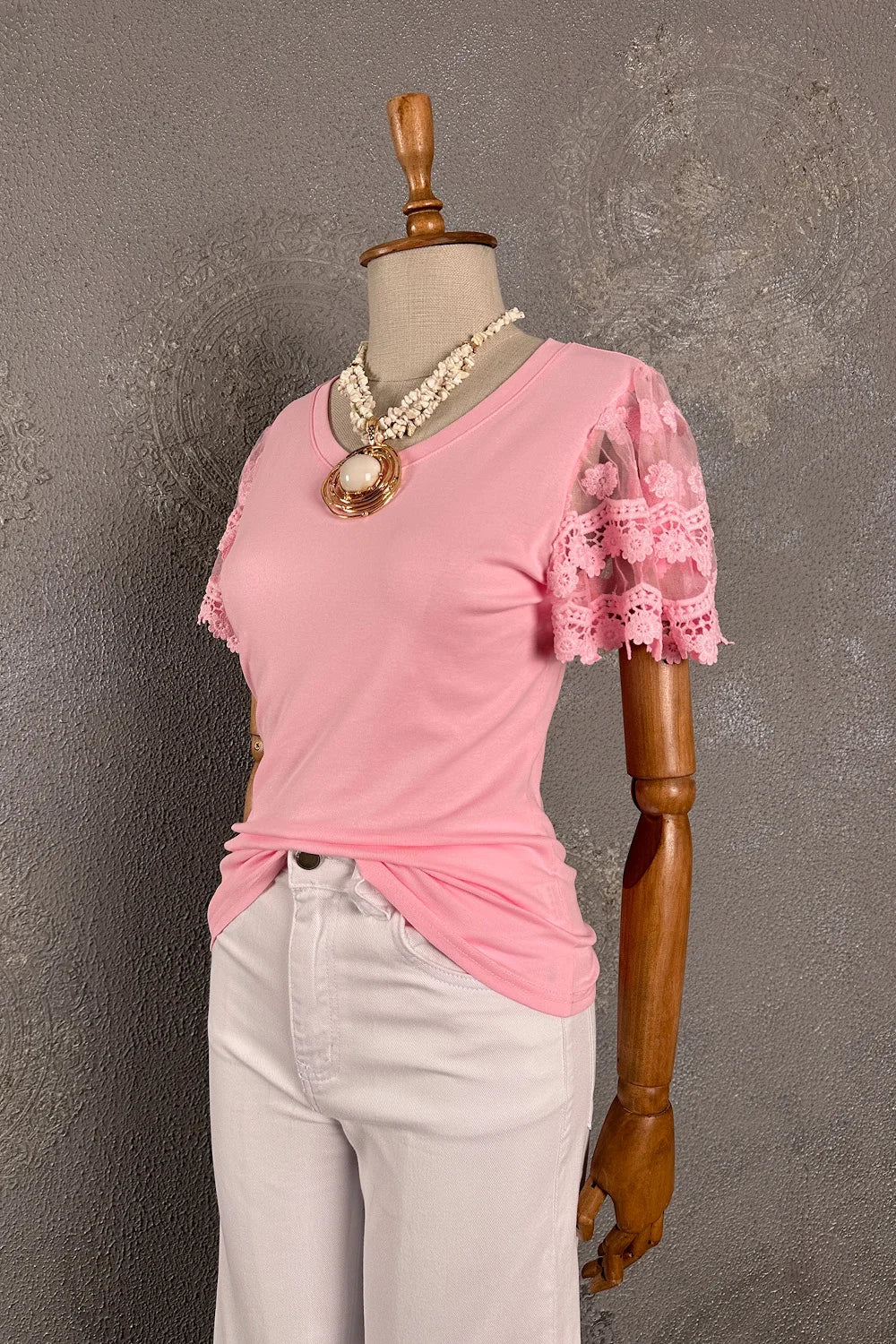 Dantel Detaylı T-shirt