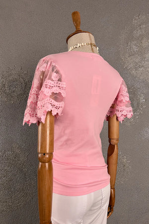 Dantel Detaylı T-shirt