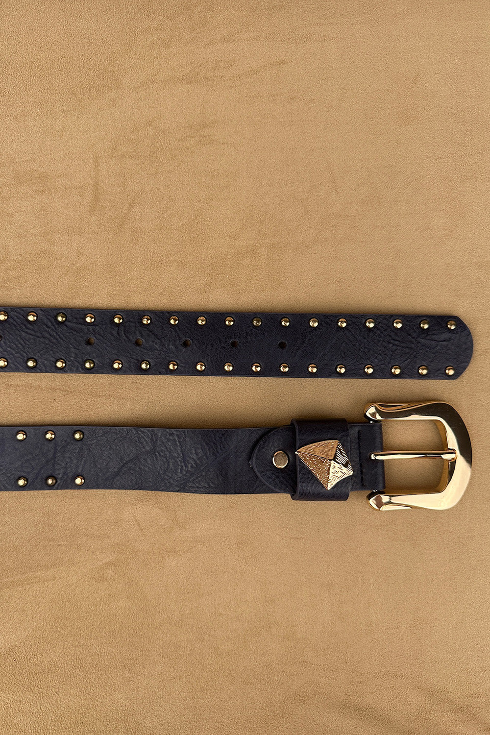 Geometrik Zımbalı Deri Kemer