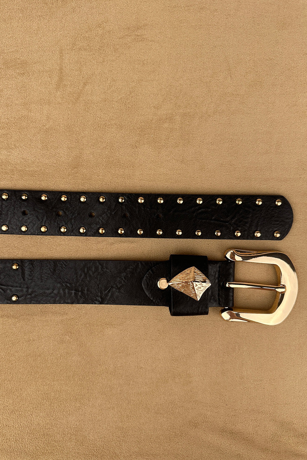 Geometrik Zımbalı Deri Kemer