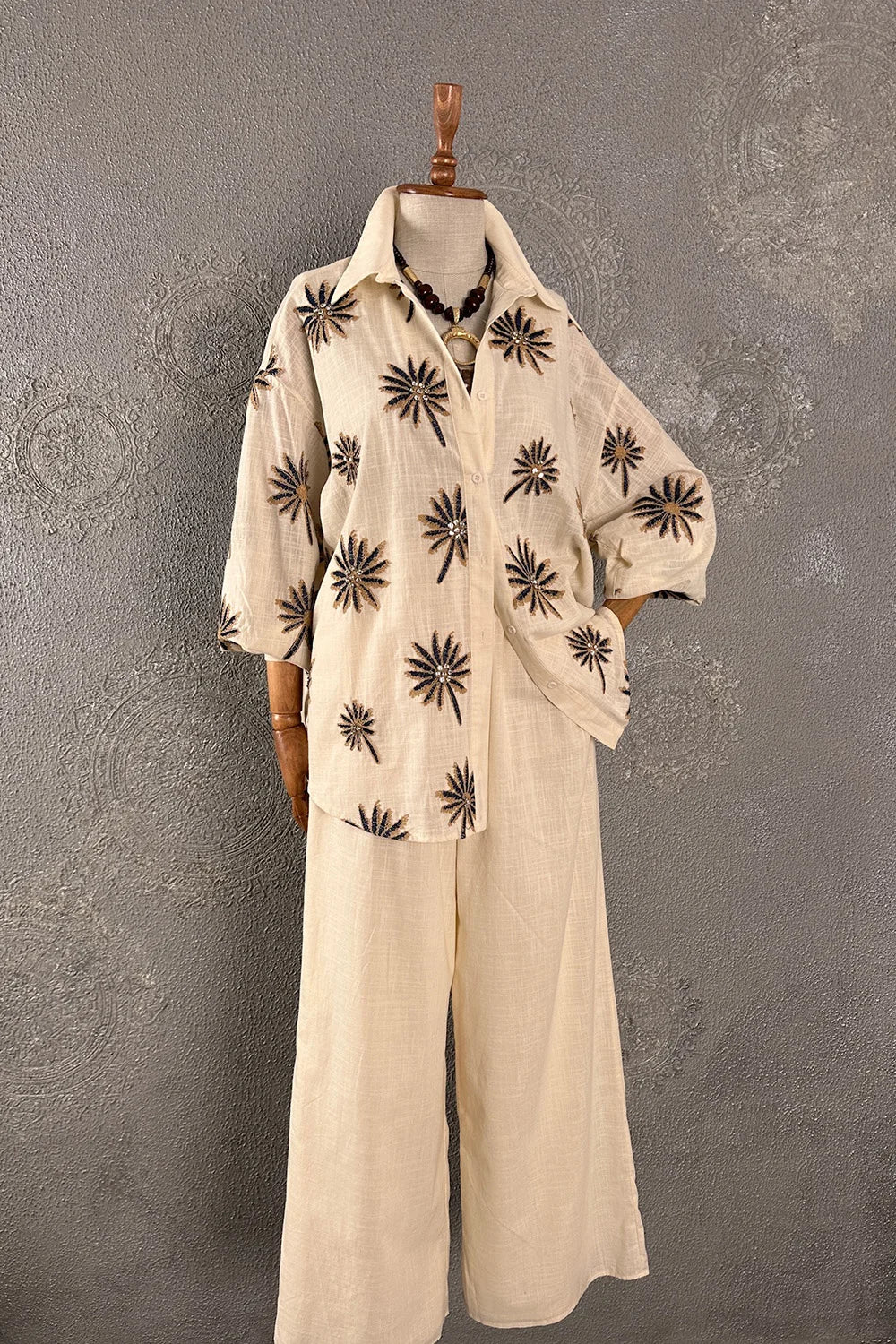Nakışlı Oversize Pantolon Takım