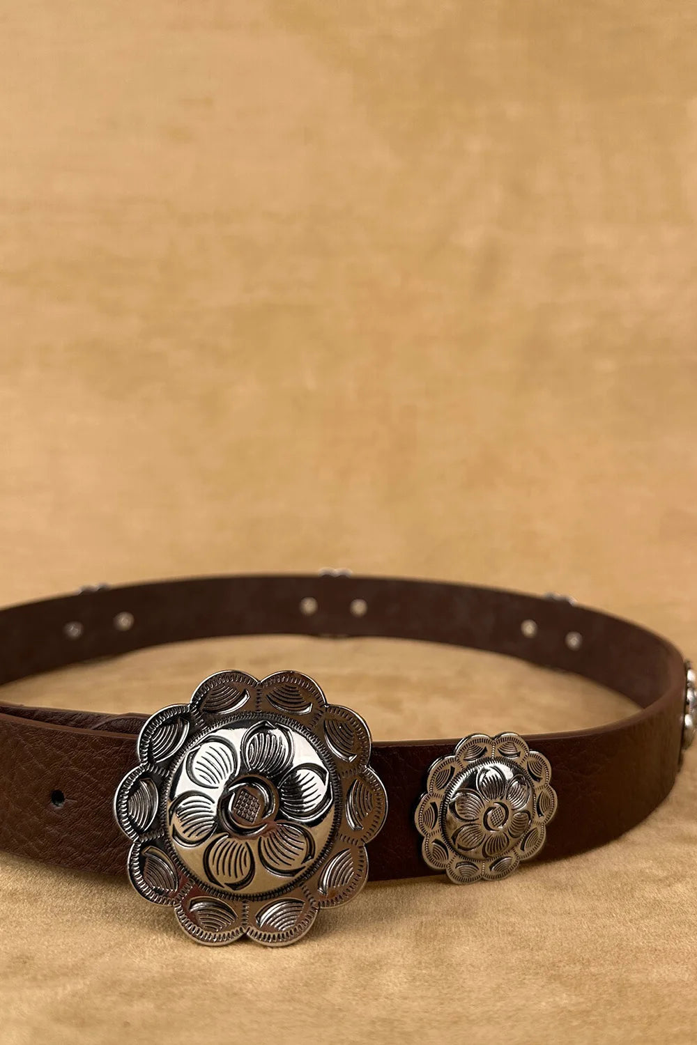 Çiçek Tokalı Vintage Kemer