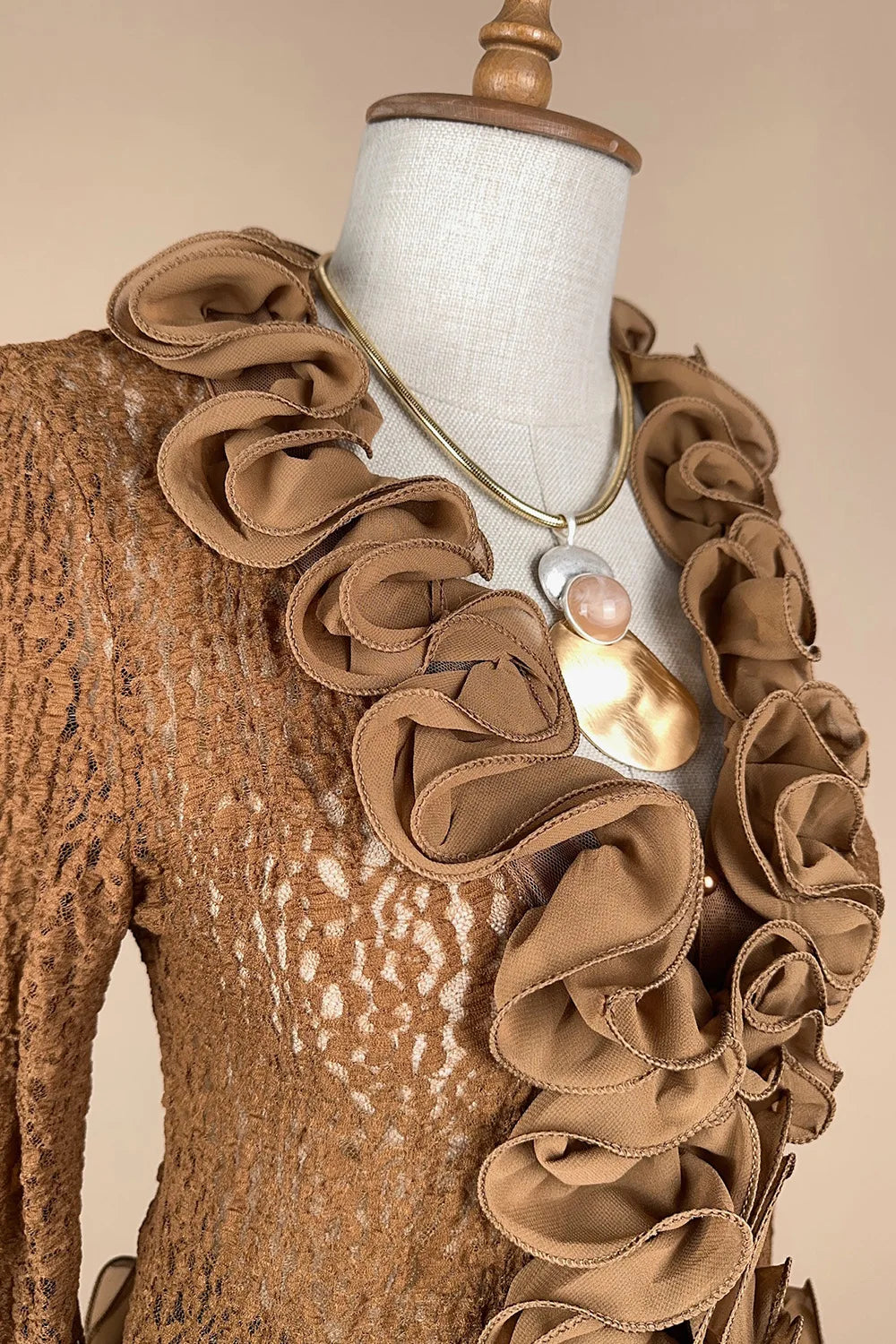 Transparan Dokulu Şık Bluz