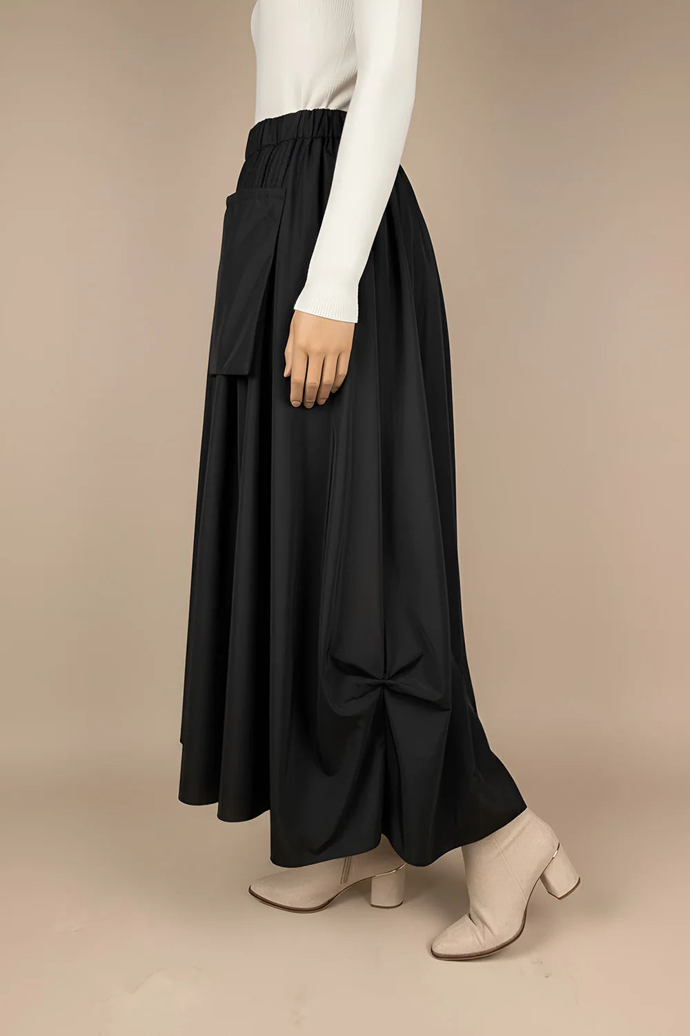 Cep Detaylı Pileli Uzun Etek