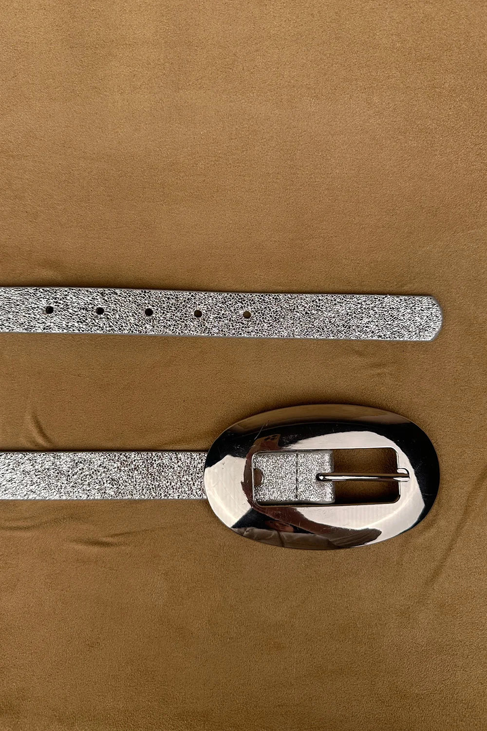 Büyük Tokalı İnce Kemer