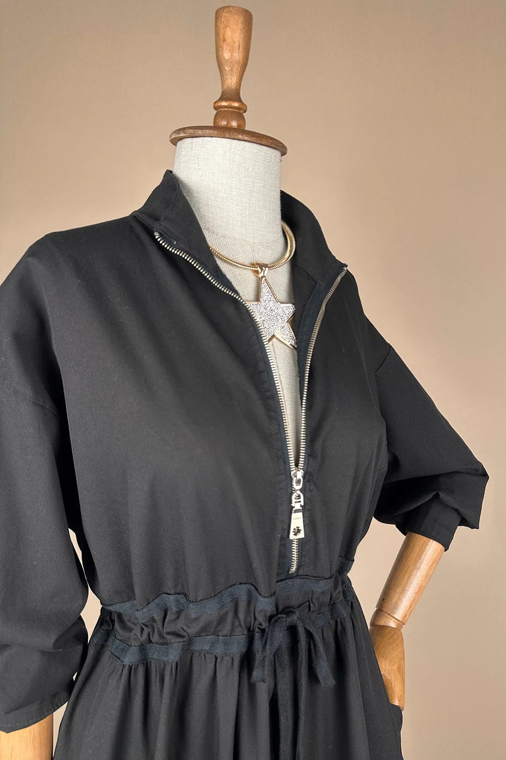 Fermuar Detaylı Midi Elbise