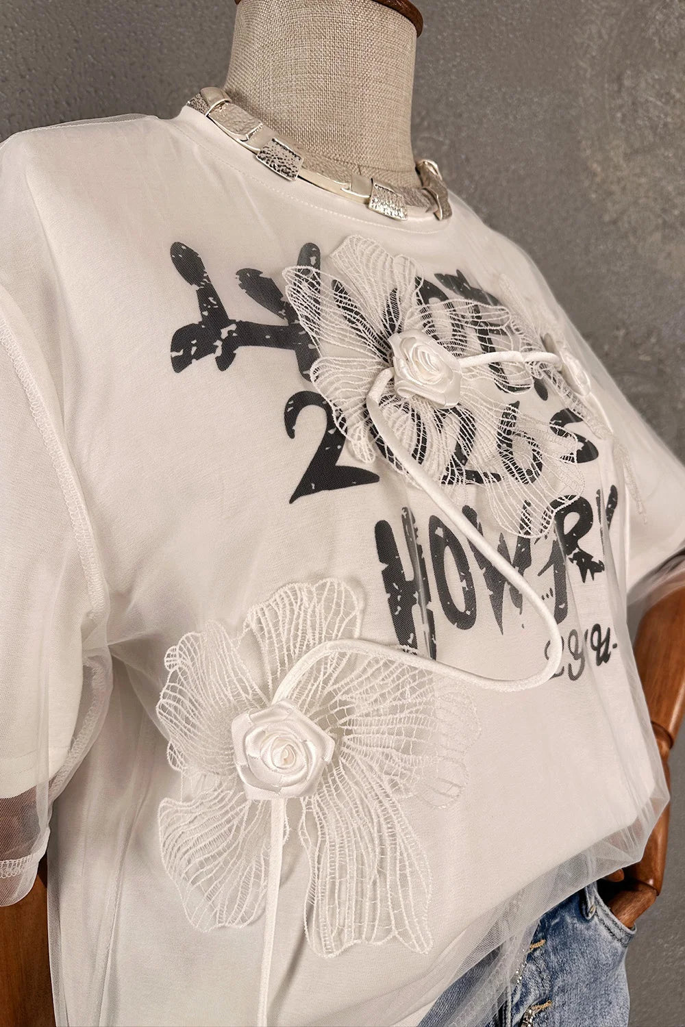 Tül Detaylı T-shirt