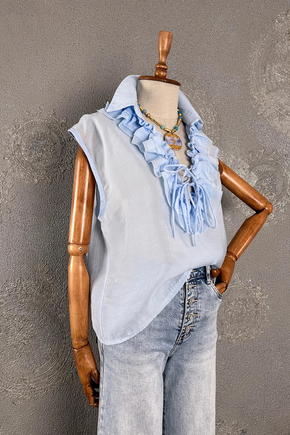 Bağcık Detaylı Bluz