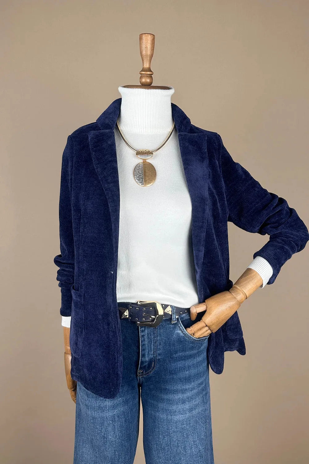 Kadife Dokulu Blazer Ceket