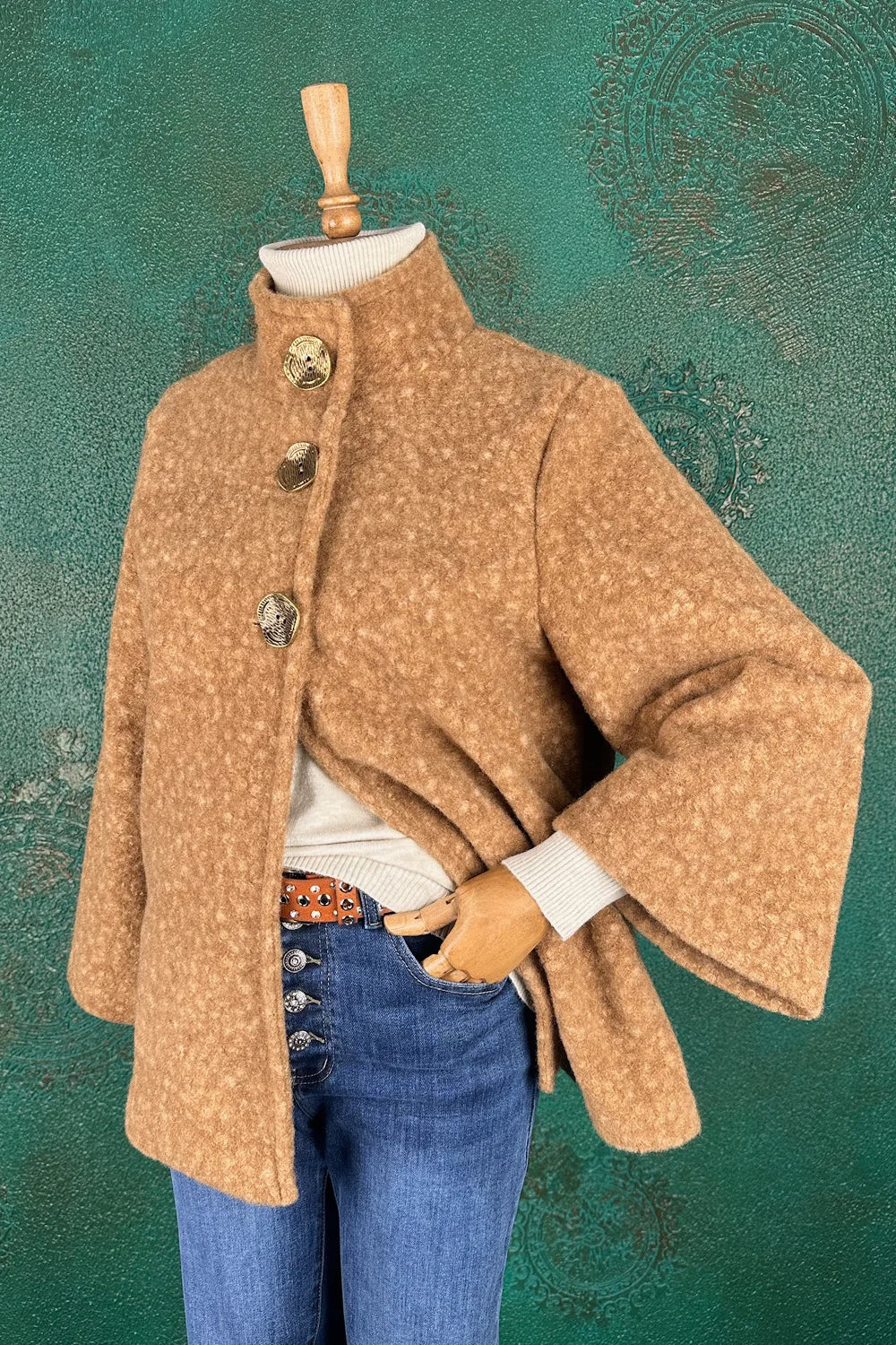 Dik Yakalı Buklet Ceket