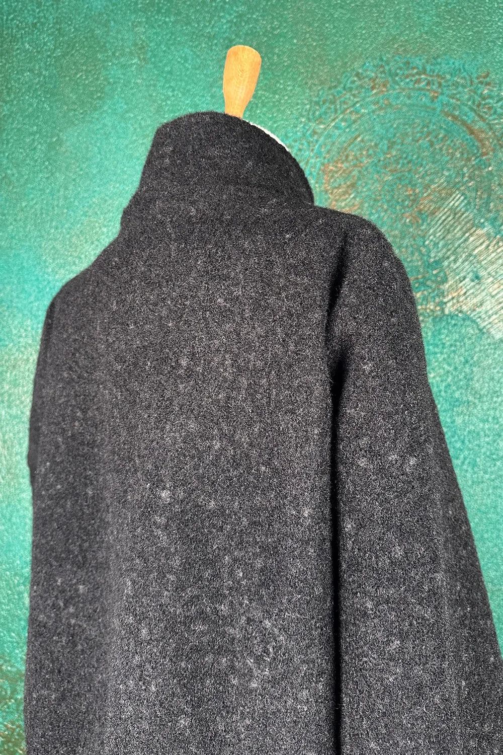 Dik Yakalı Buklet Ceket