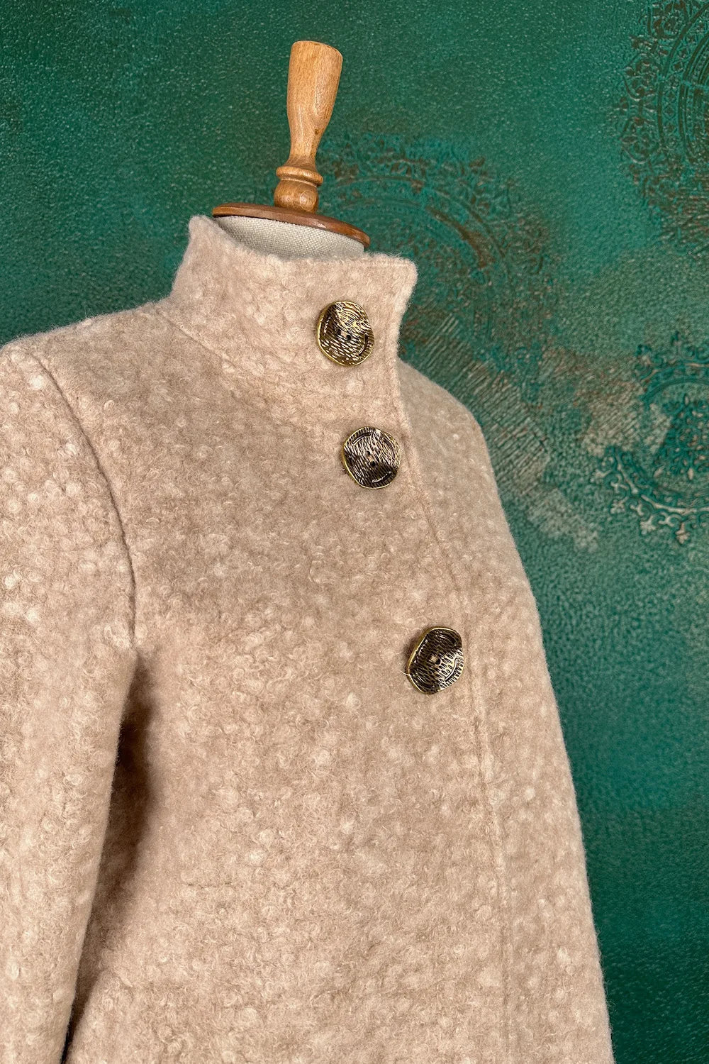 Dik Yakalı Buklet Ceket