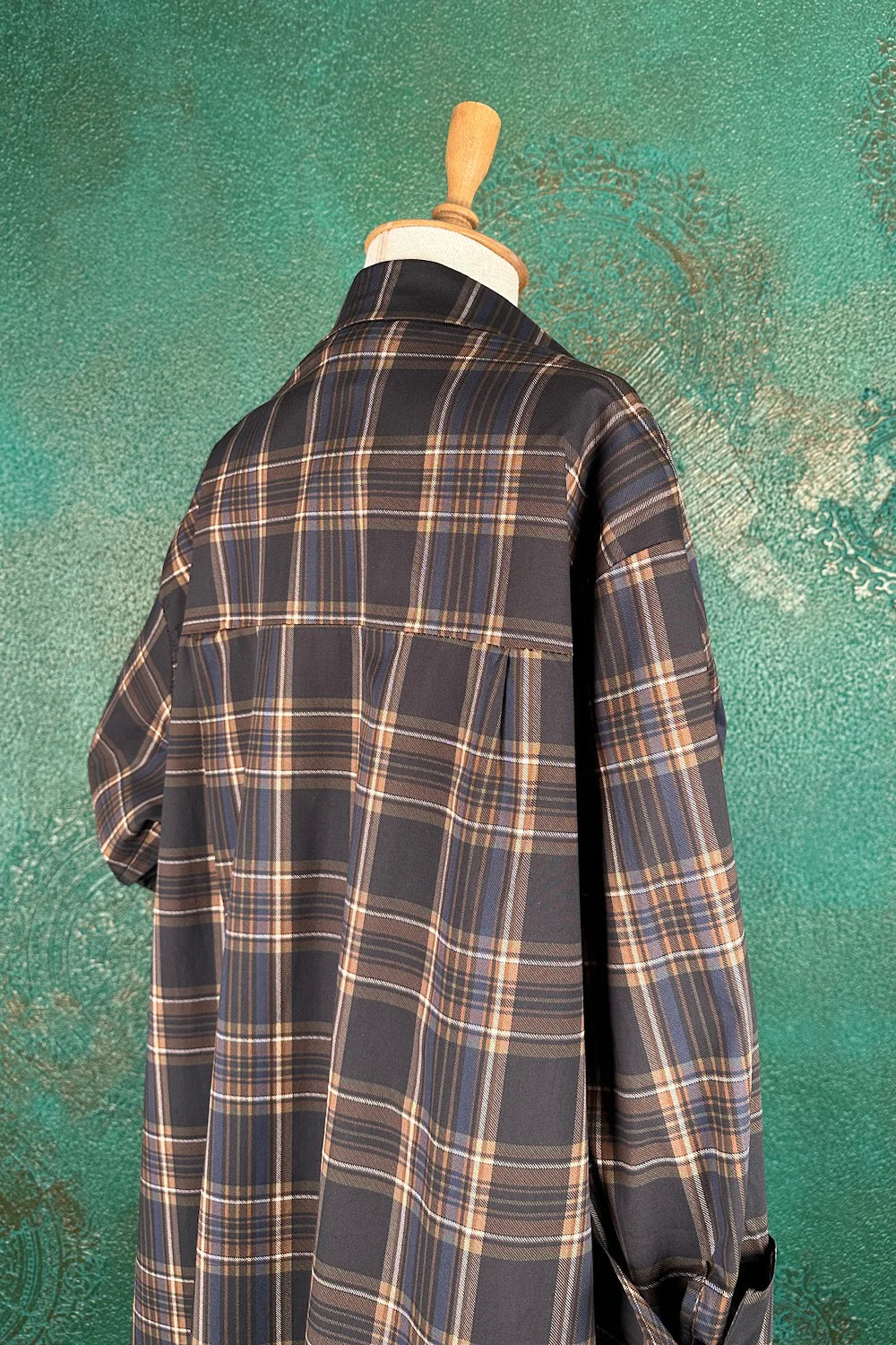 İşlemeli Ekoseli Oversize Gömlek