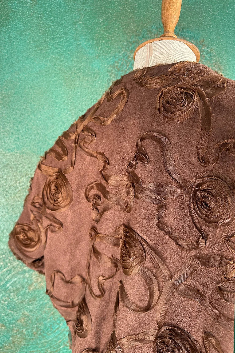 Kabartma Desenli Ceket