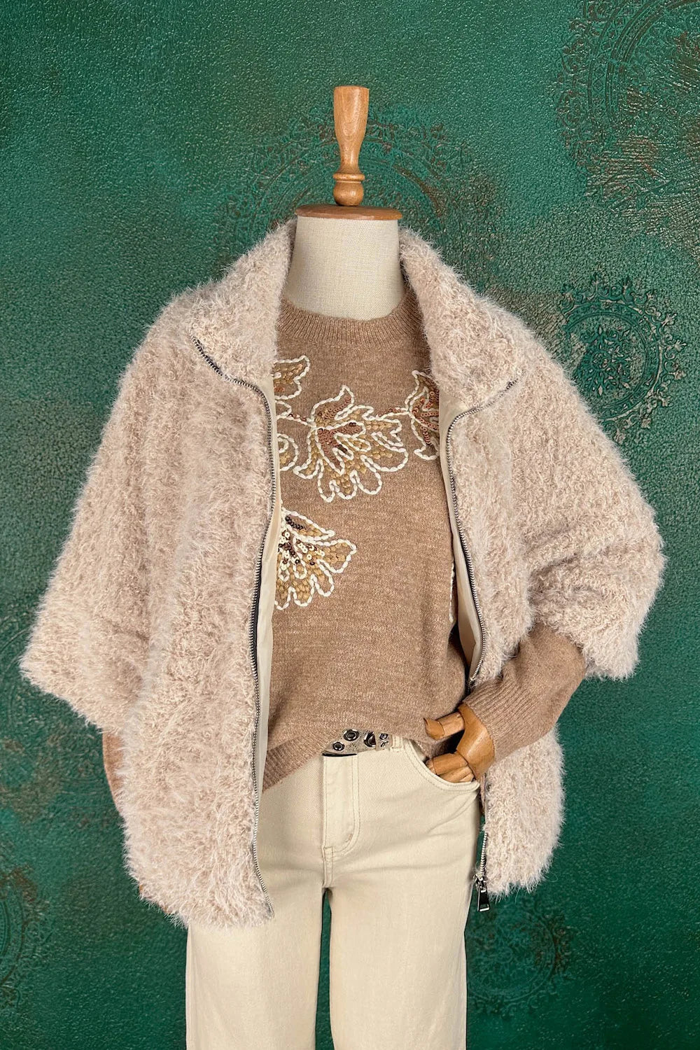 Tüylü Dokulu Ceket