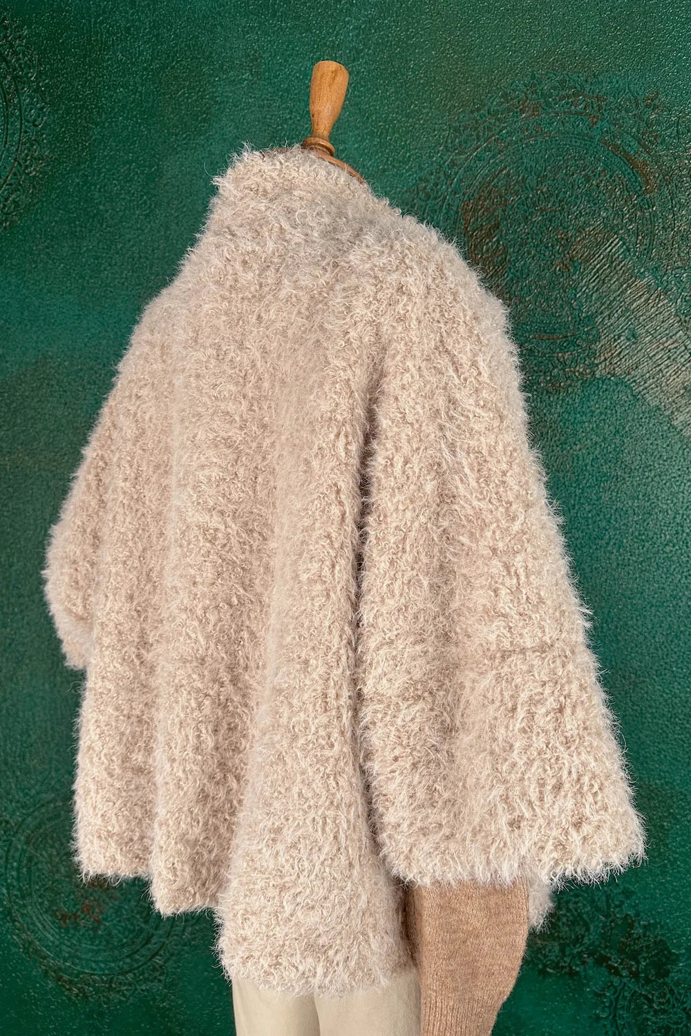 Tüylü Dokulu Ceket