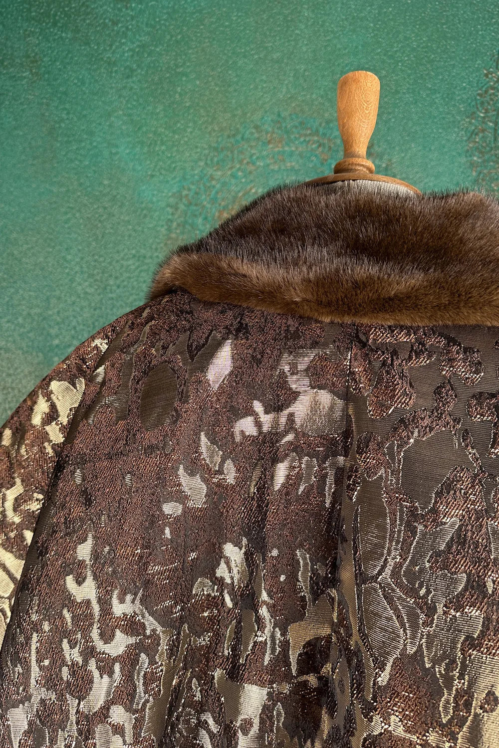 Kürk Detaylı Oversized Mont