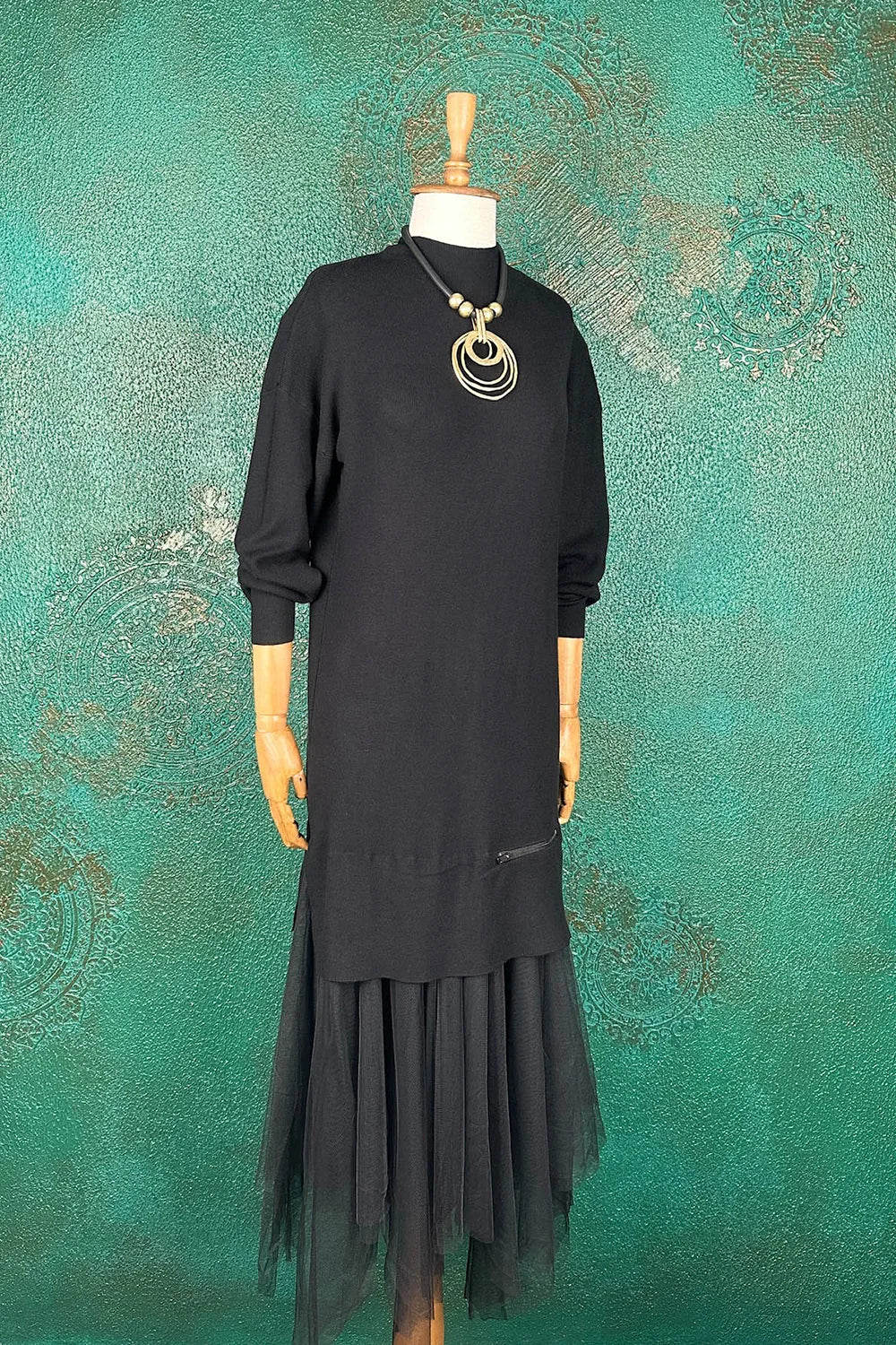 Tül Detaylı Triko Elbise