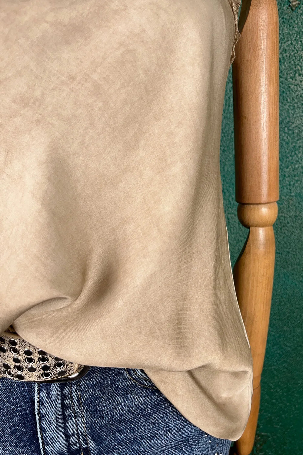 Dantel Detaylı Saten Bluz