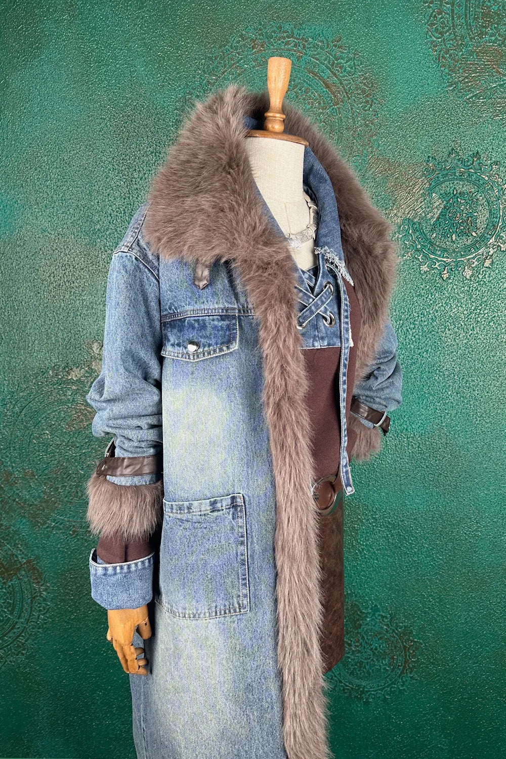 Kürk Detaylı Uzun Denim Ceket