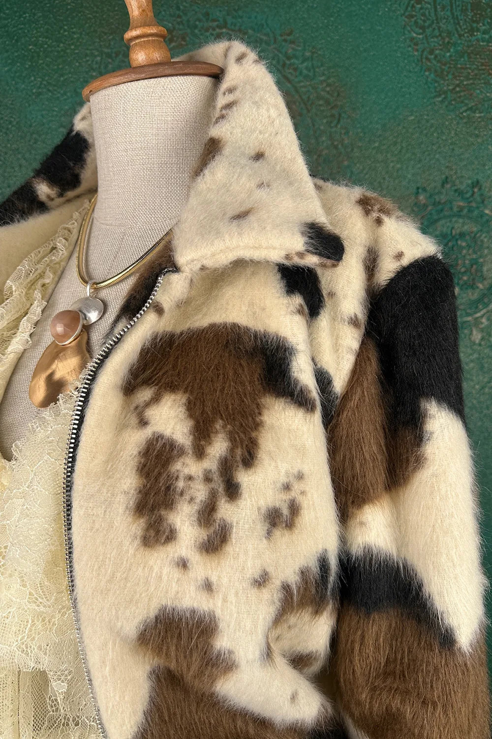 Kürk Dokulu Kısa Ceket