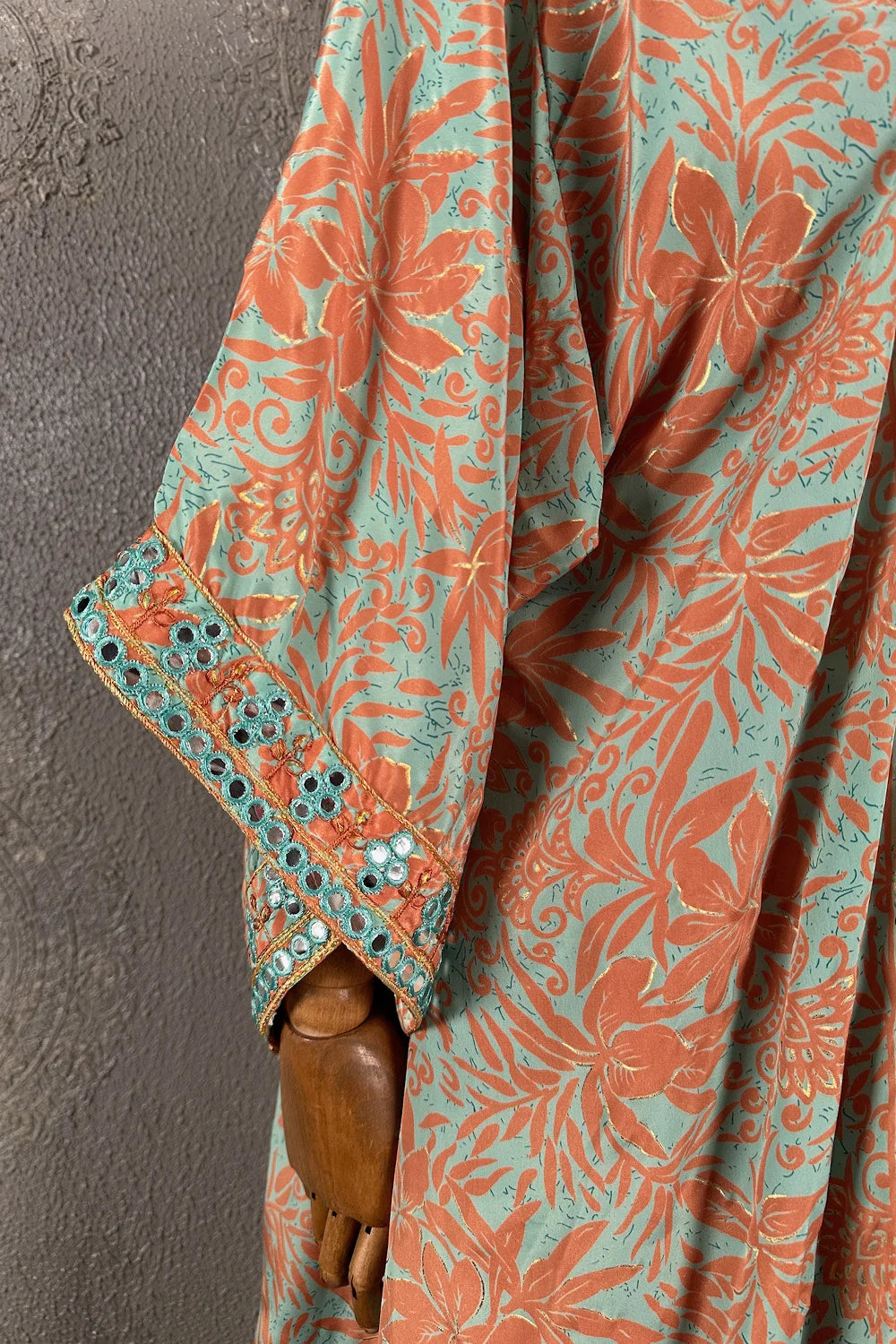Uzun İpek Kimono