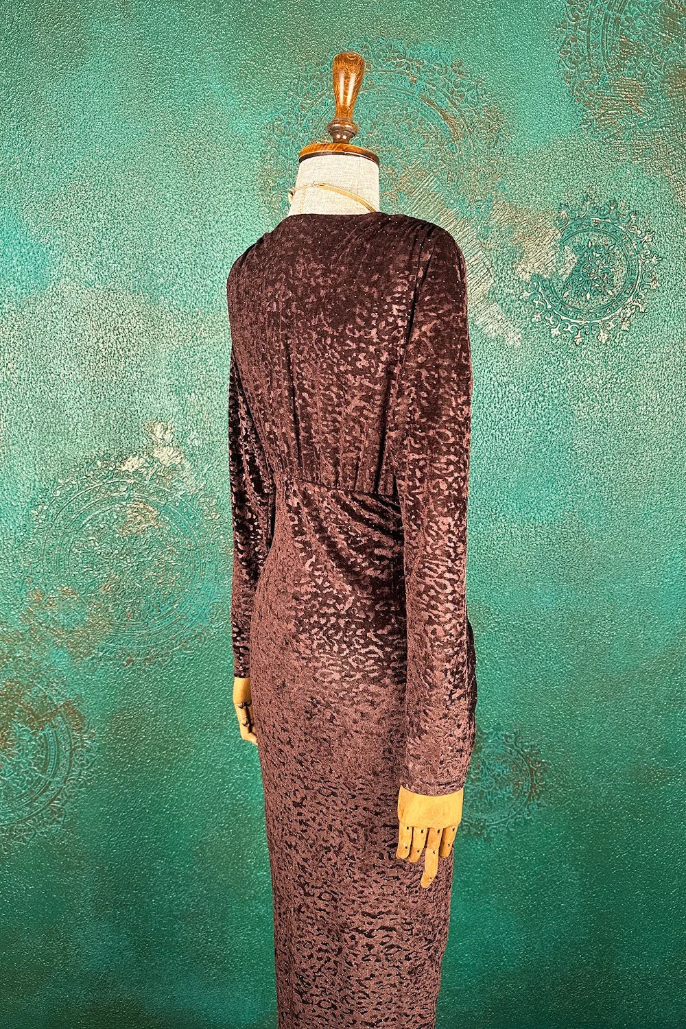 Drapeli Yırtmaçlı Uzun Elbise