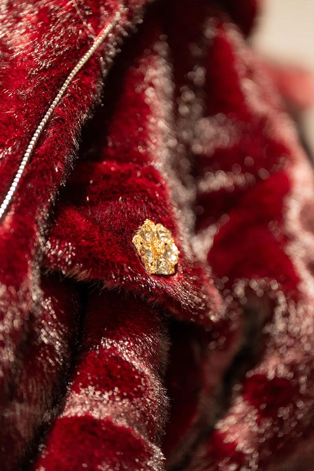 Kapüşonlu Kısa Kürk Mont