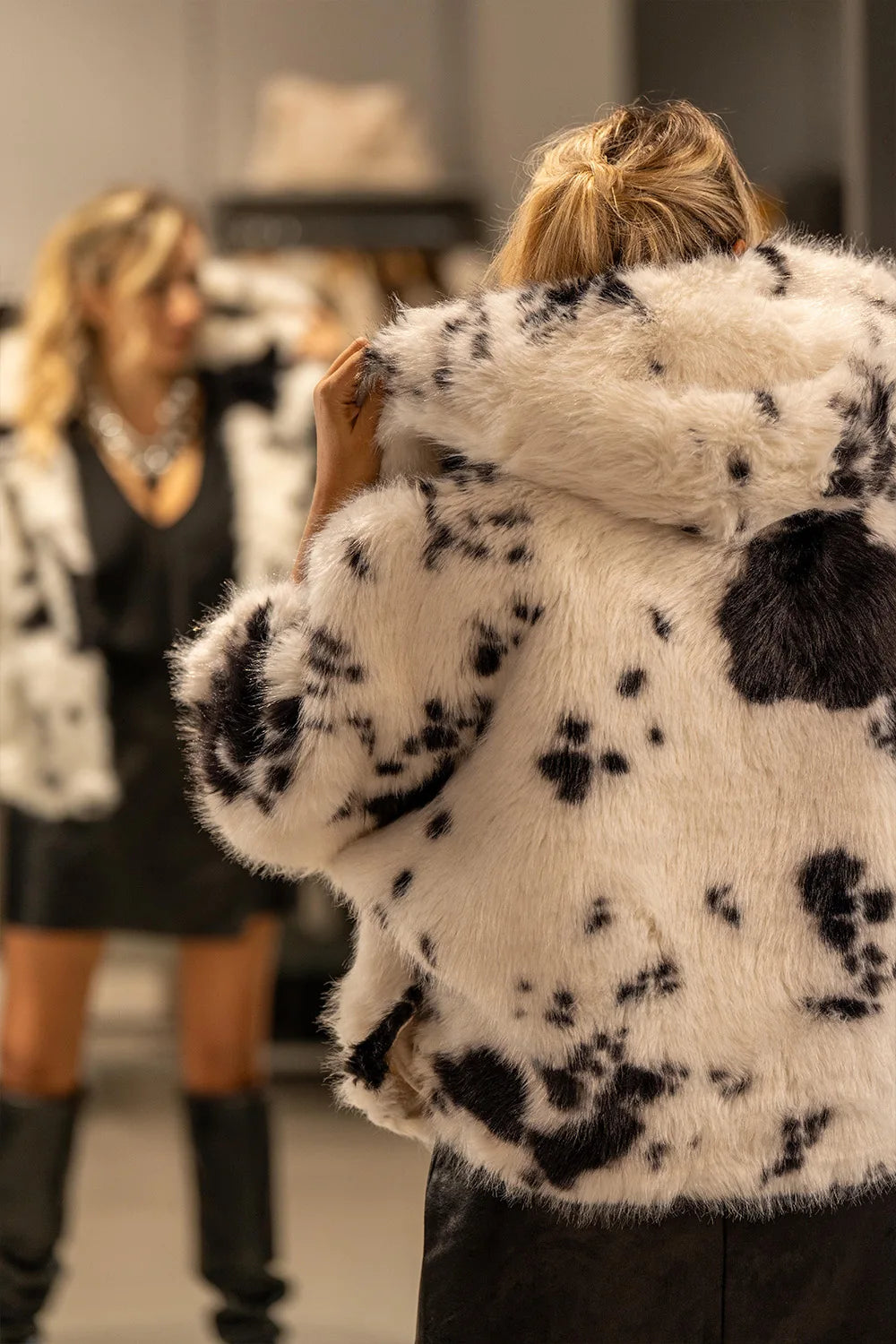 İki Renkli Kürk Kaban