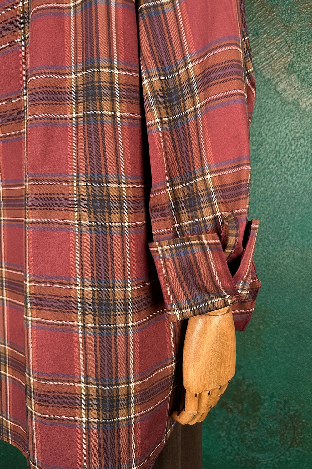 İşlemeli Ekoseli Oversize Gömlek