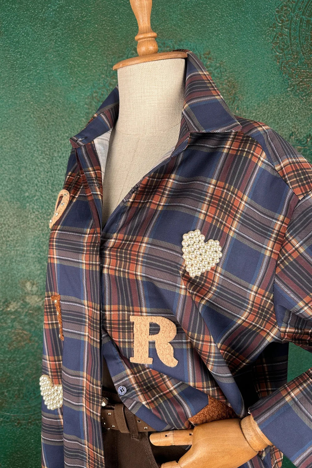 İşlemeli Ekoseli Oversize Gömlek