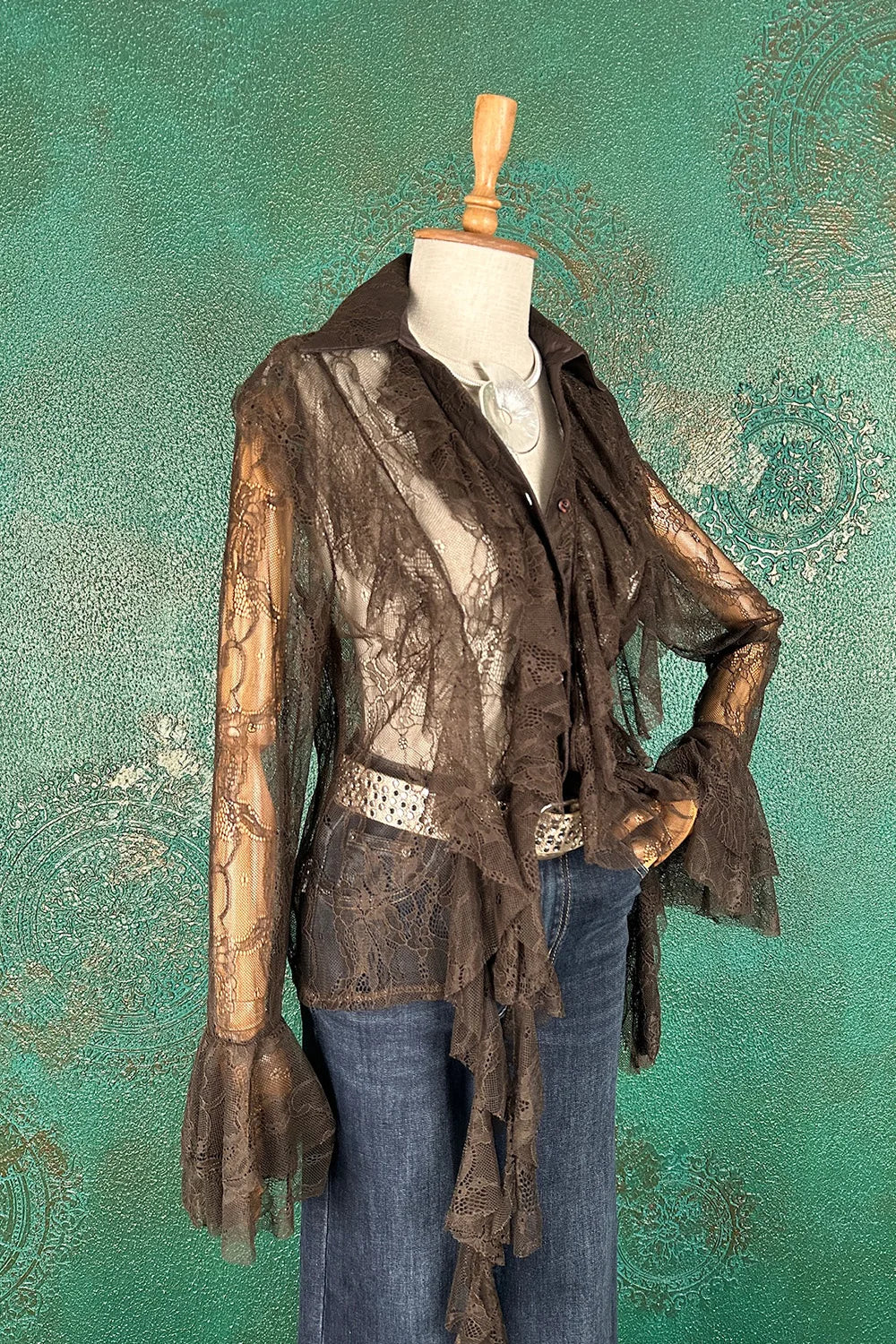 Dantel Detaylı Gömlek