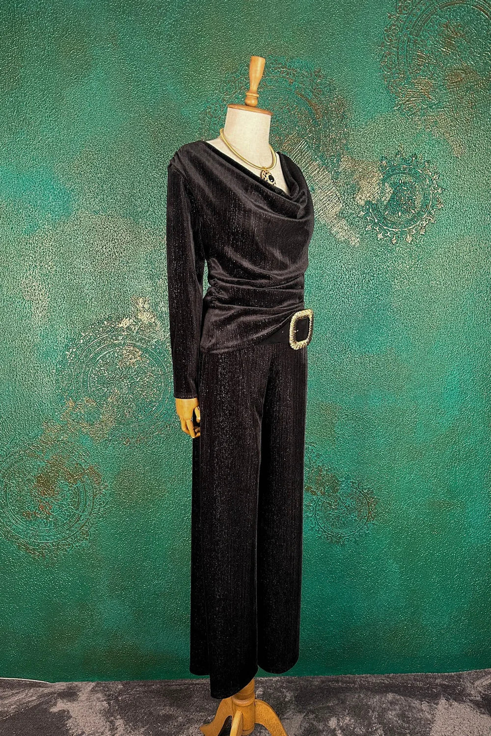 Simli Kadife Pantolon Takım