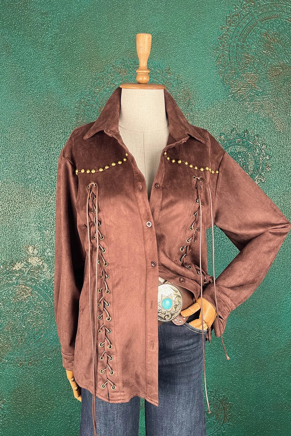 Bağcık Detaylı Nubuk Gömlek