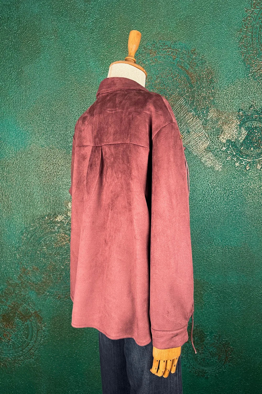 Bağcık Detaylı Nubuk Gömlek